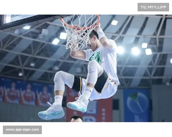 郭艾伦生日夜送自己投篮技能包，砍赛季新高30分